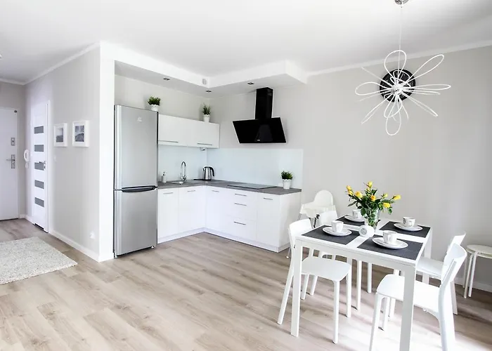 Ostrowski 尤斯托尼莫斯基