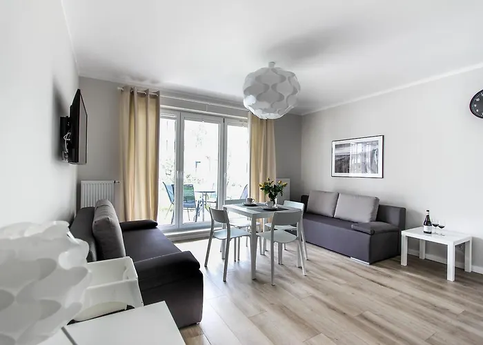 公寓 Ostrowski 尤斯托尼莫斯基